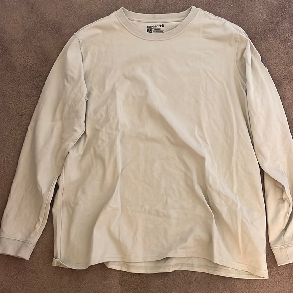 Womens carhartt XL (16-18) loose fit long sleeve tee shirt